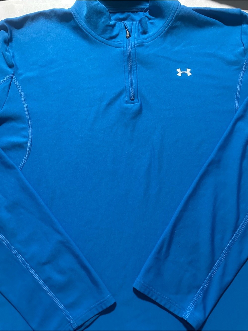 Under Armour Ladies  Bright Blue 1/4 Zip Athletic Pullover. XL